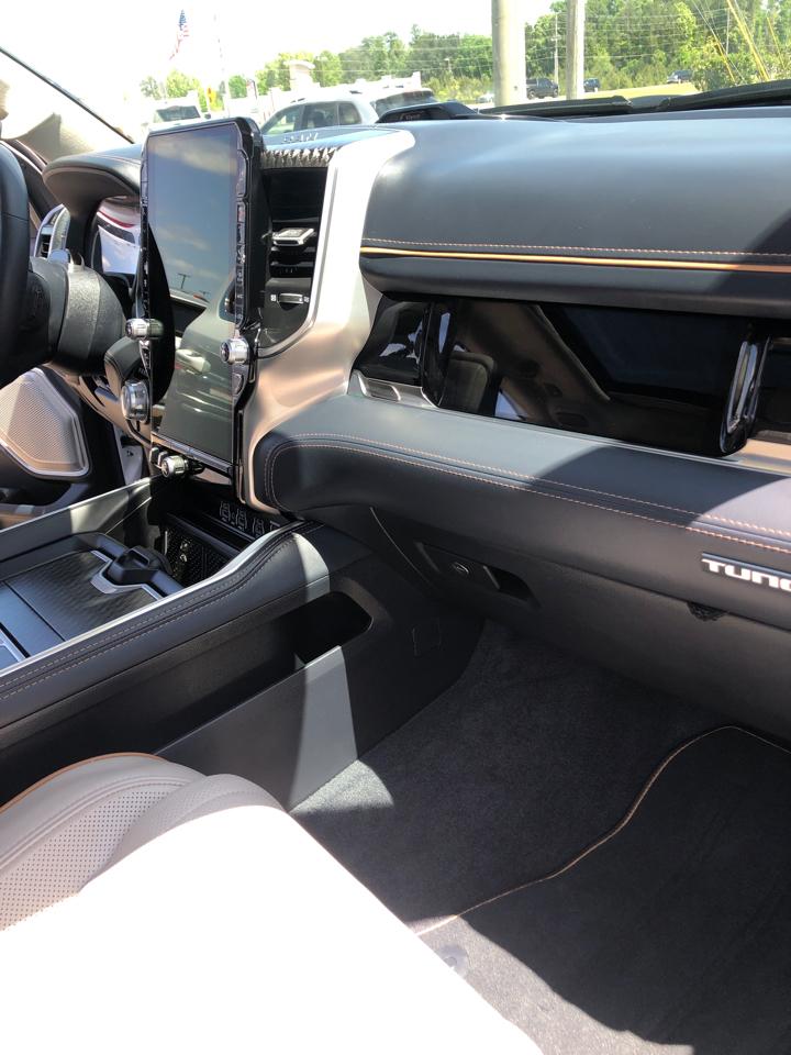 RAM 1500 Tungsten 4x4 Crew Cab 5'7" Box 2025