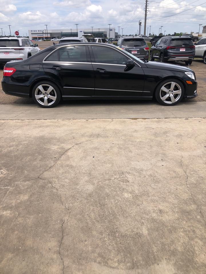 Mercedes-Benz E-Class 4dr Sdn E 350 Sport 4MATIC 2011