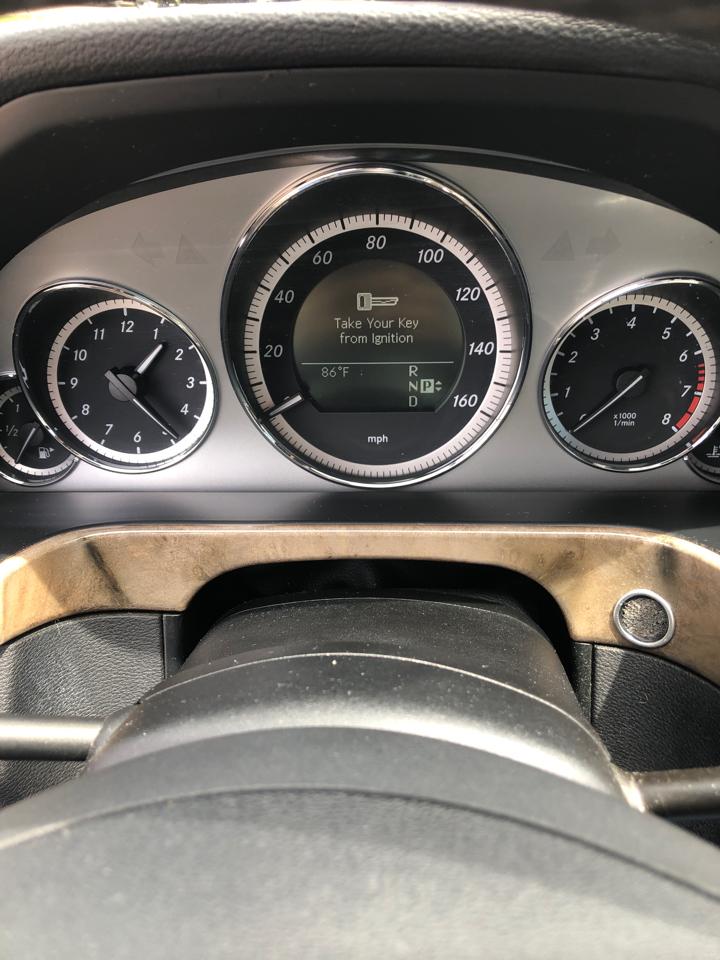 Mercedes-Benz E-Class 4dr Sdn E 350 Sport 4MATIC 2011