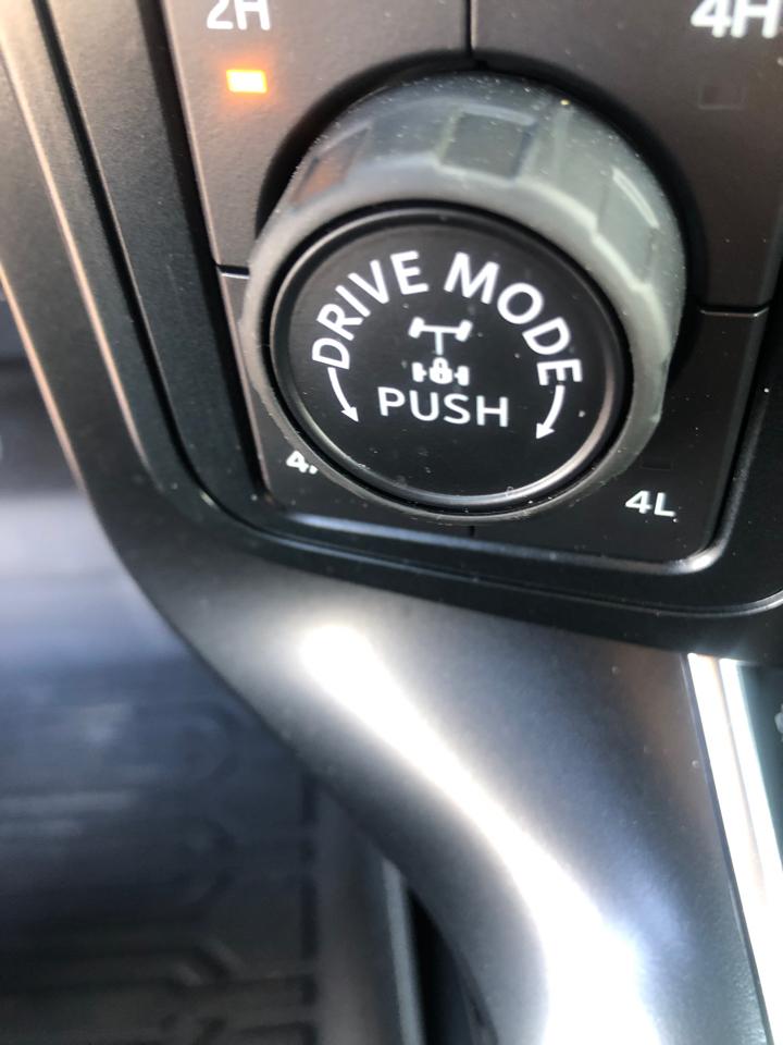 Ford F-150 Raptor 4WD SuperCrew 5.5' Box 2025