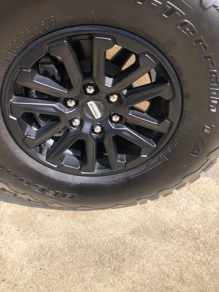 Ford F-150 Raptor 4WD SuperCrew 5.5' Box 2025