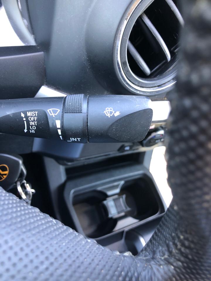 Toyota Tacoma 2WD SR5 Access Cab 6' Bed V6 AT (Natl) 2021