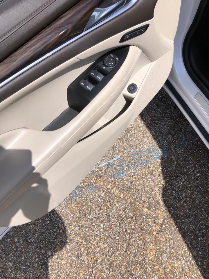 Buick LaCrosse 4dr Sdn Essence FWD 2018