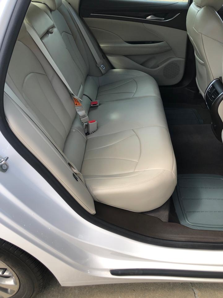 Buick LaCrosse 4dr Sdn Essence FWD 2018