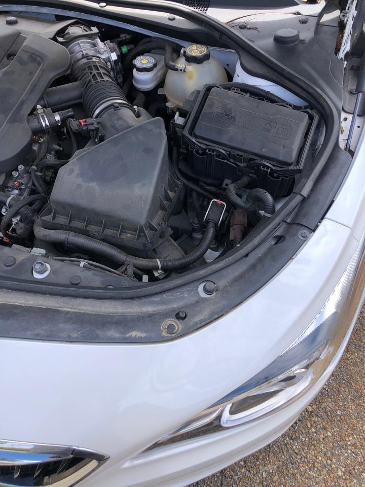 Buick LaCrosse 4dr Sdn Essence FWD 2018