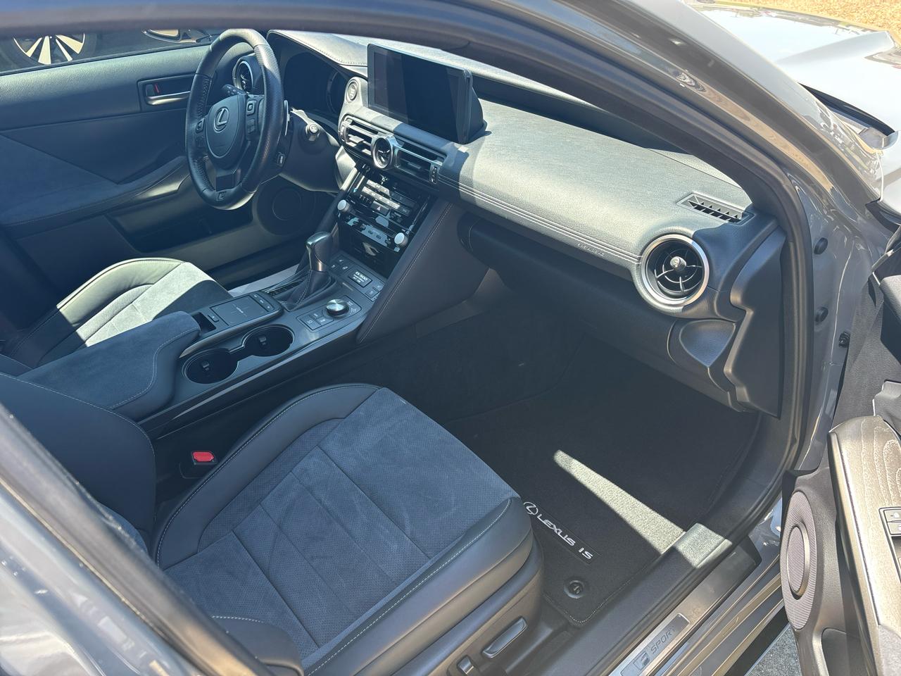 Lexus IS IS 500 F SPORT Performance Launch Edition RWD 2022