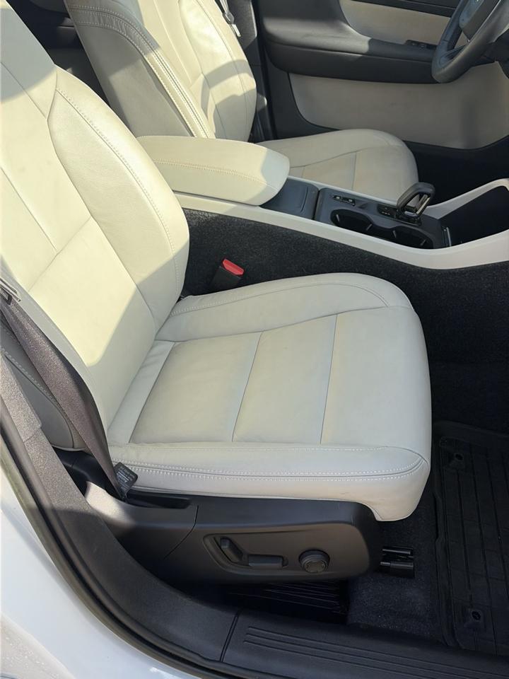 Volvo XC40 T5 AWD Momentum 2022