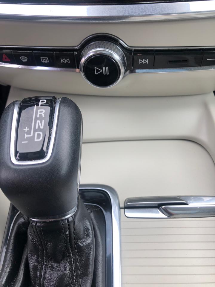 Volvo S60 T5 FWD Momentum 2020