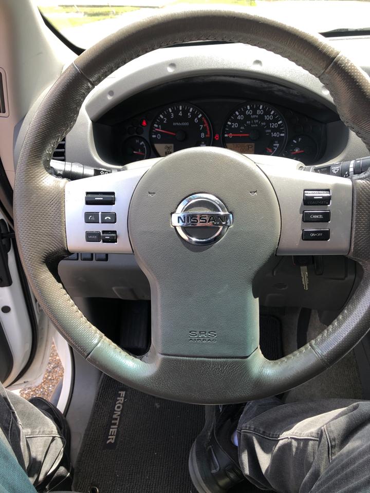 Nissan Frontier 2017.5 Crew Cab 4x4 SV V6 Auto 2017