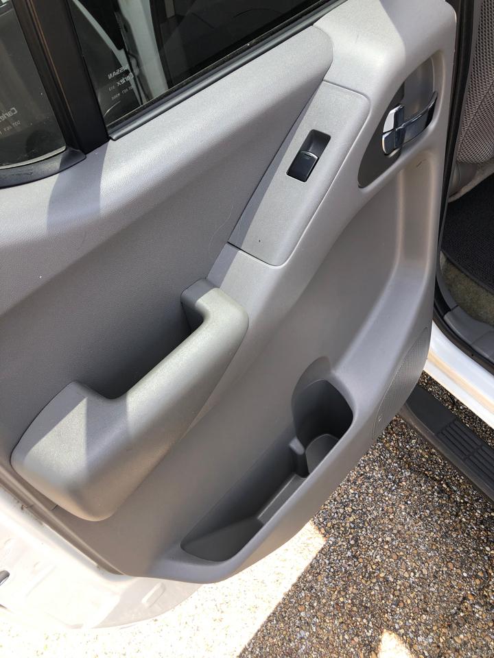 Nissan Frontier 2017.5 Crew Cab 4x4 SV V6 Auto 2017