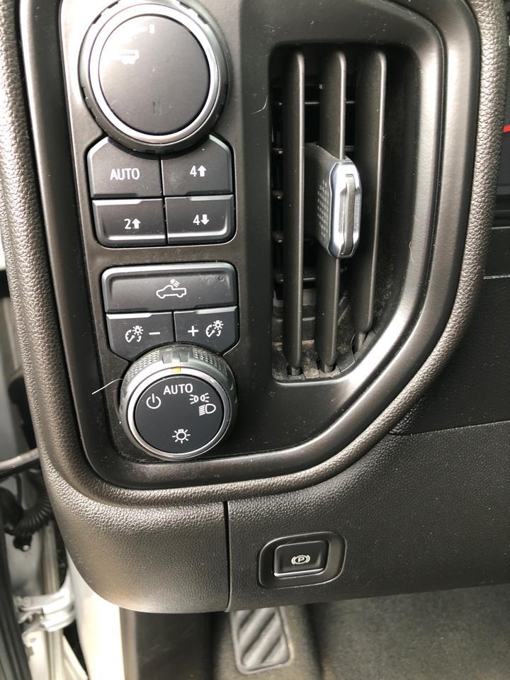 Chevrolet Silverado 1500 Crew Cab  2021