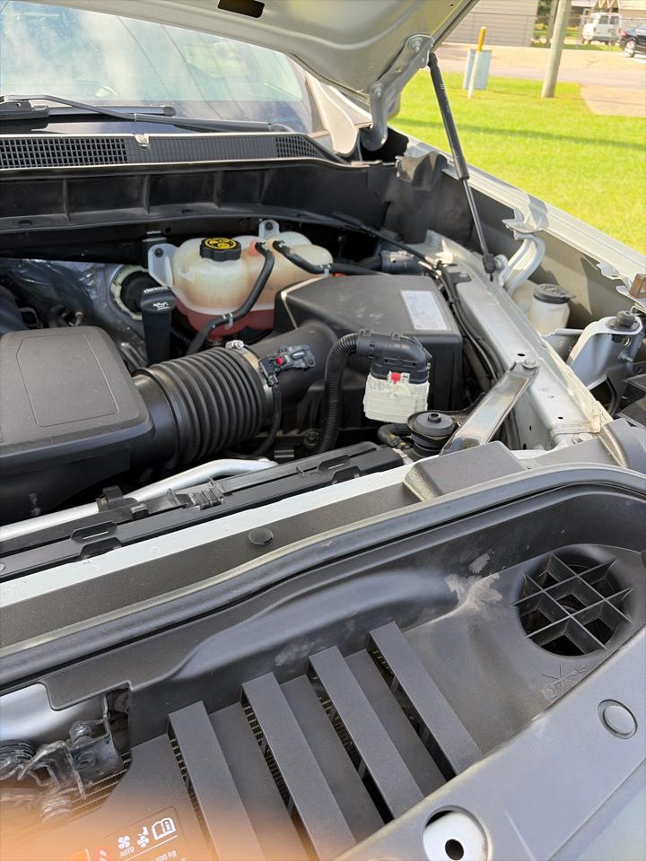 Chevrolet Silverado 1500 Crew Cab Crew Cab 143.5" WB 4WD Z71 2021