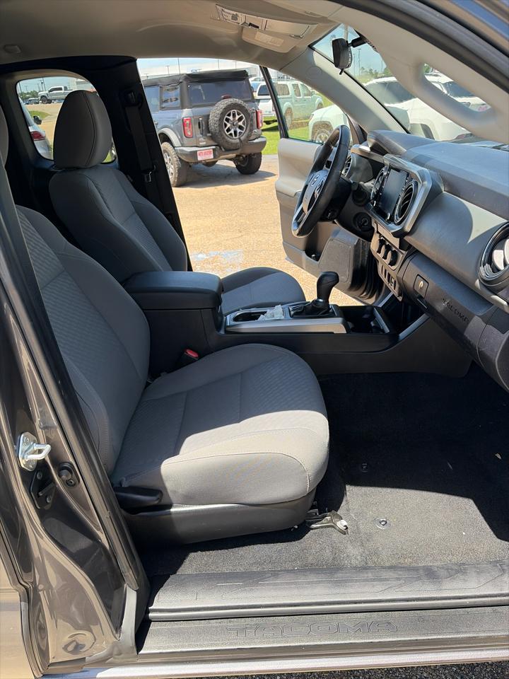 Toyota Tacoma 2WD SR5 Access Cab 6' Bed I4 AT (Natl) 2021