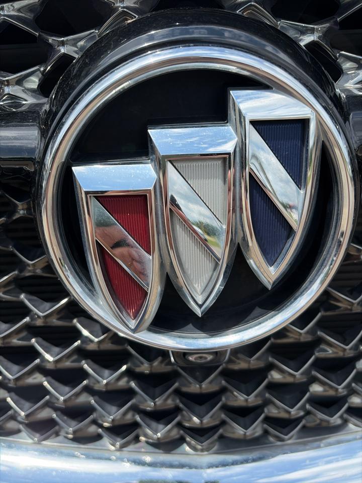 Buick Enclave FWD 4dr Avenir 2020