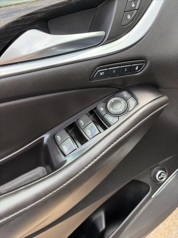 Buick Enclave FWD 4dr Avenir 2020