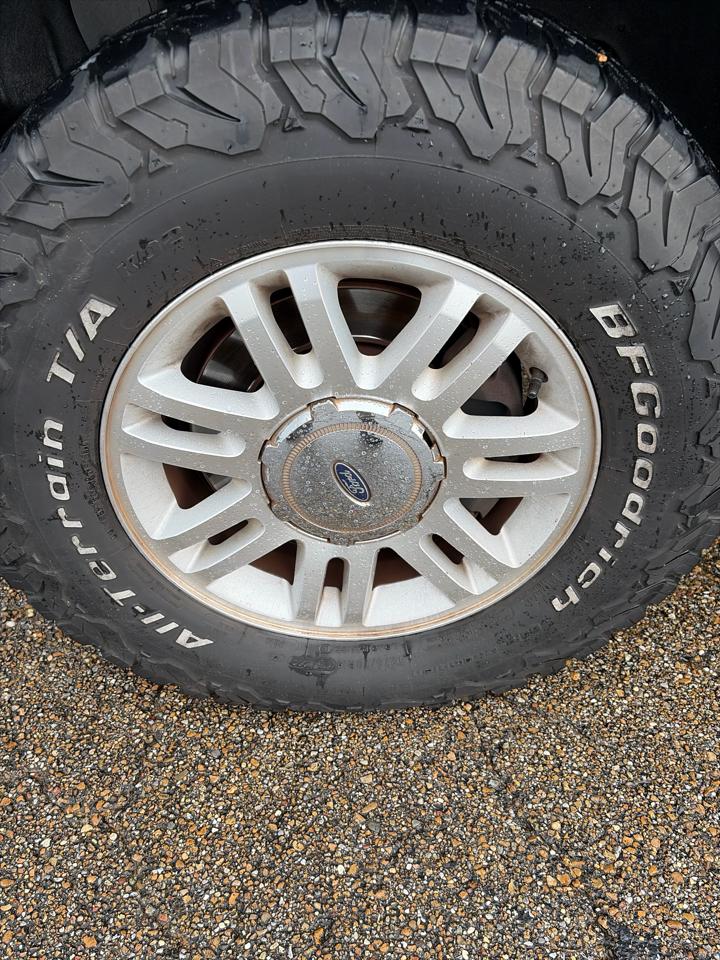 Ford F-150 4WD SuperCrew 145" Platinum 2013