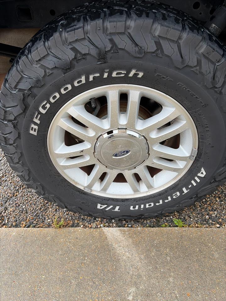 Ford F-150 4WD SuperCrew 145" Platinum 2013