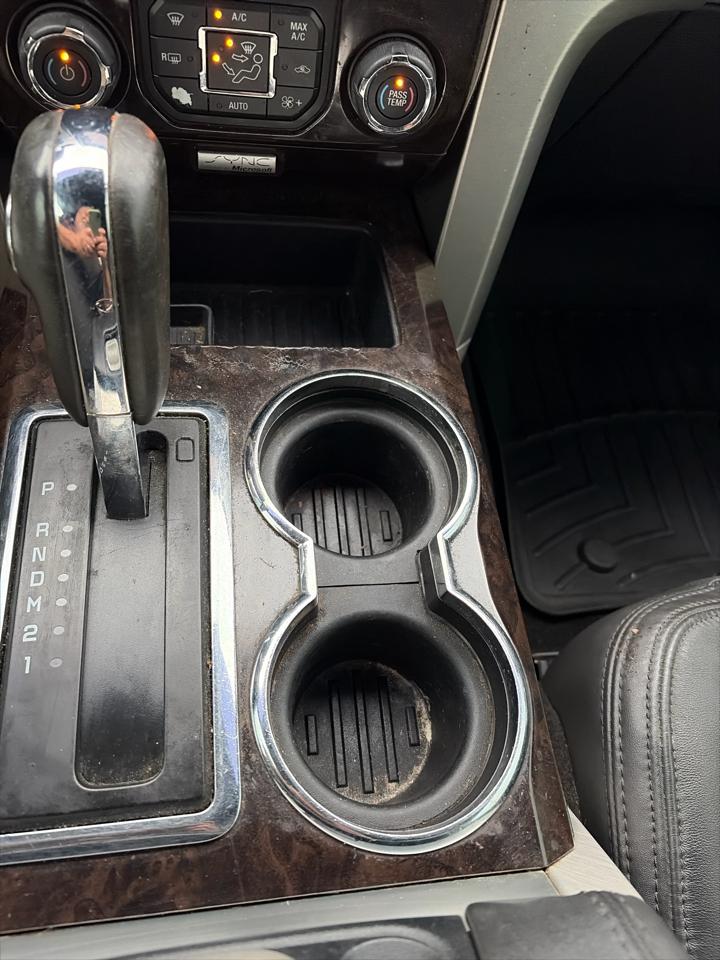 Ford F-150 4WD SuperCrew 145" Platinum 2013