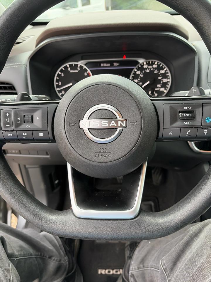 Nissan Rogue FWD SV 2022