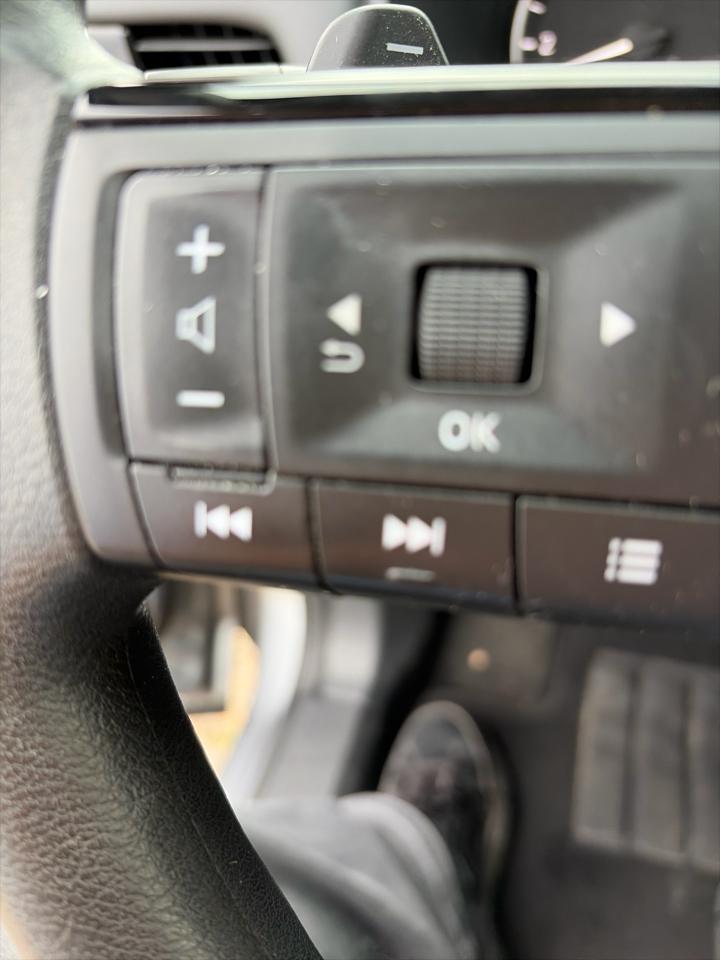 Nissan Rogue FWD SV 2022