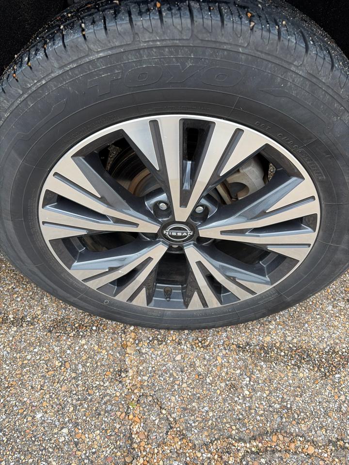 Nissan Rogue FWD SV 2022
