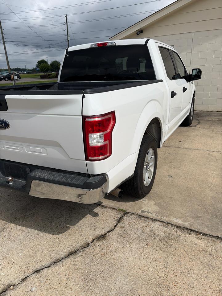 Ford F-150 2WD SuperCrew 139" XLT 2020