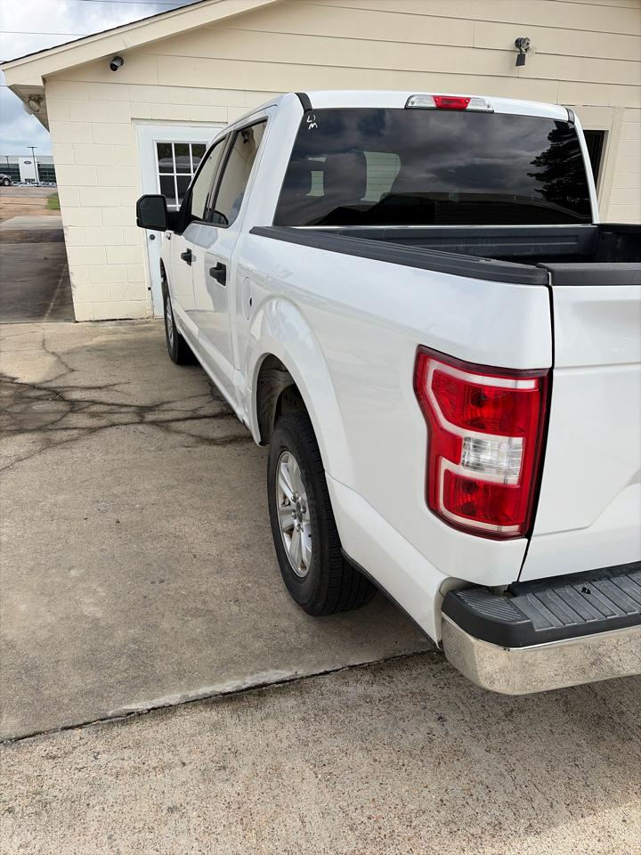 Ford F-150 2WD SuperCrew 139" XLT 2020