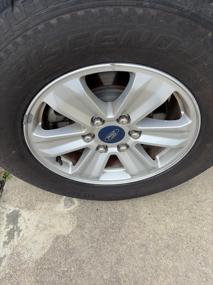 Ford F-150 2WD SuperCrew 139" XLT 2020