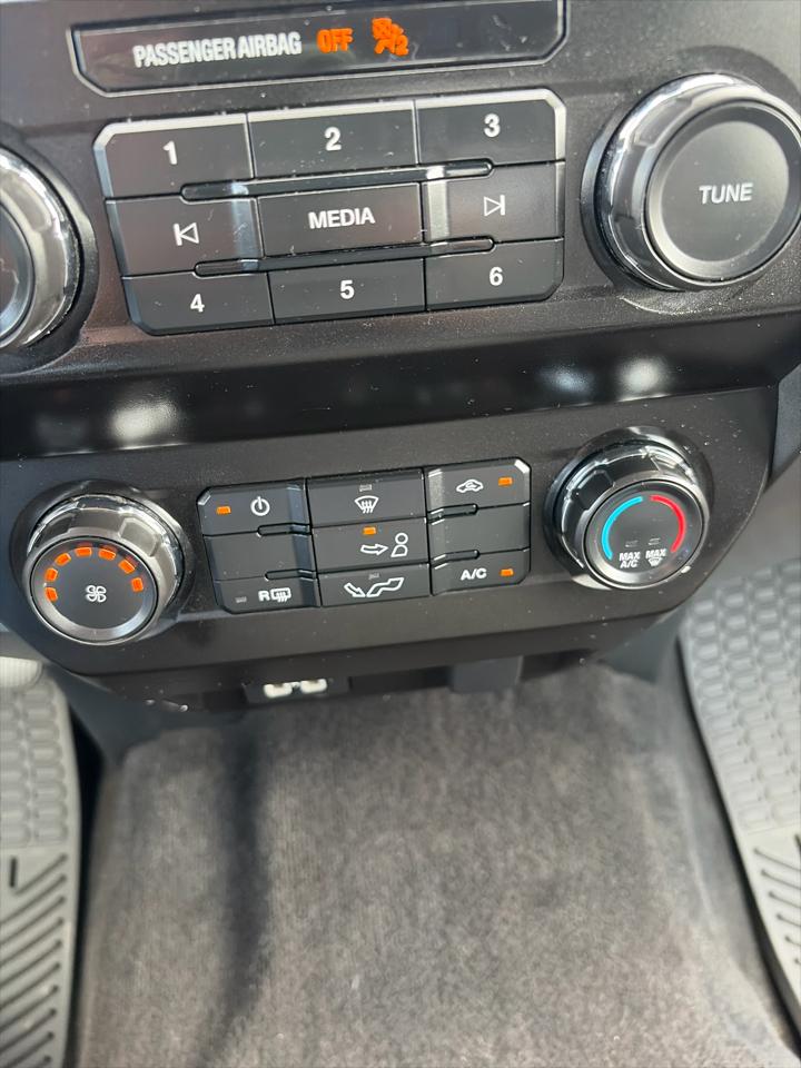Ford F-150 2WD SuperCrew 139" XLT 2020