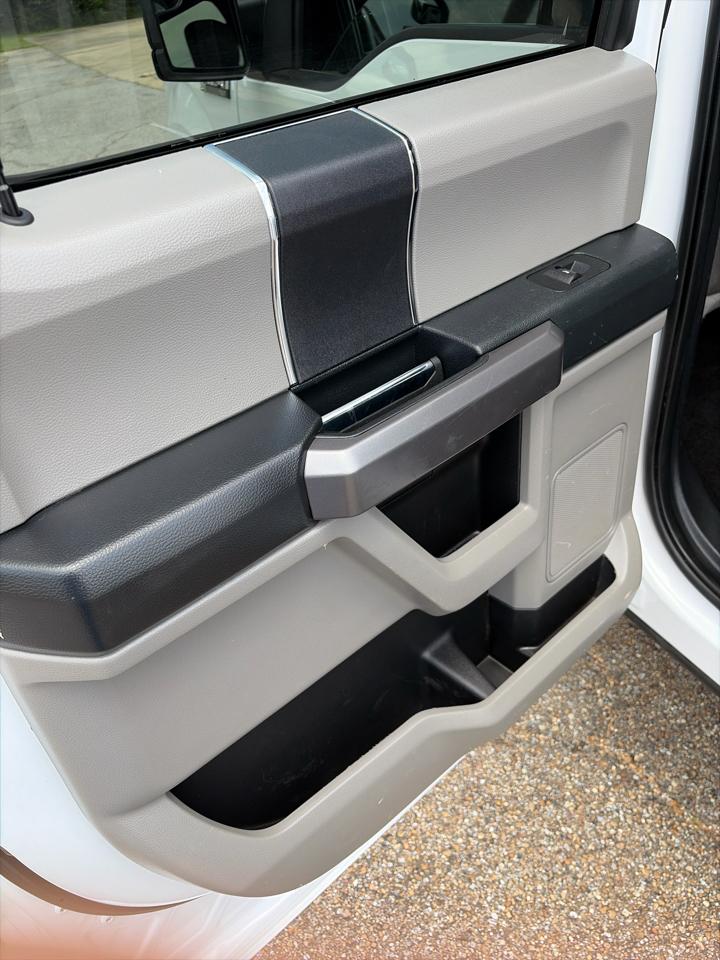 Ford F-150 2WD SuperCrew 139" XLT 2020