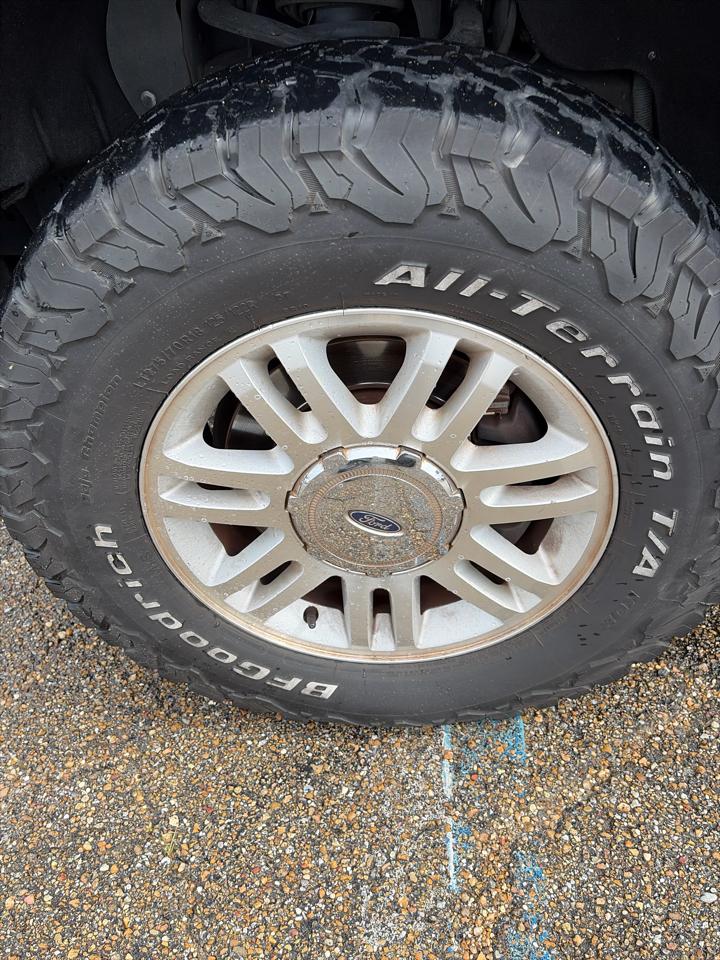 Ford F-150 4WD SuperCrew 145" Platinum 2013