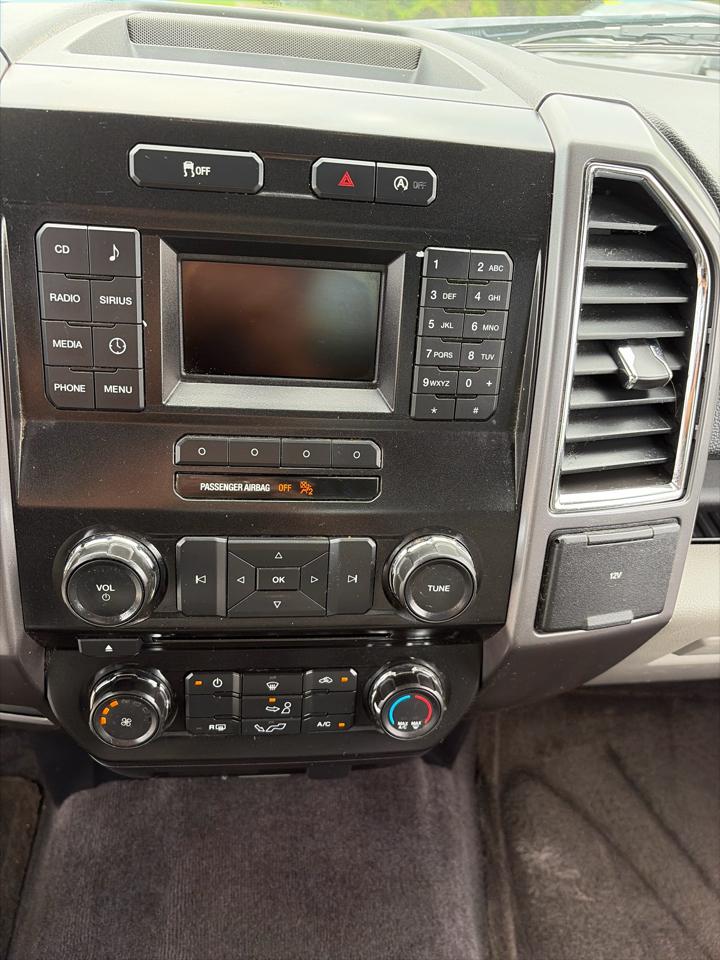 Ford F-150 2WD SuperCab 145" XLT 2015