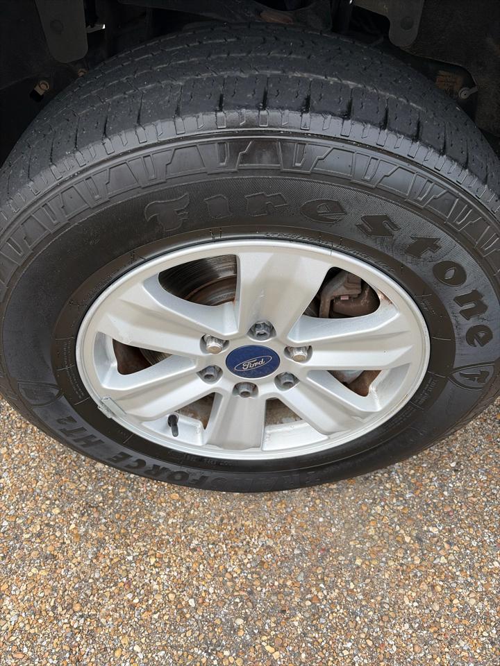 Ford F-150 2WD SuperCab 145" XLT 2015