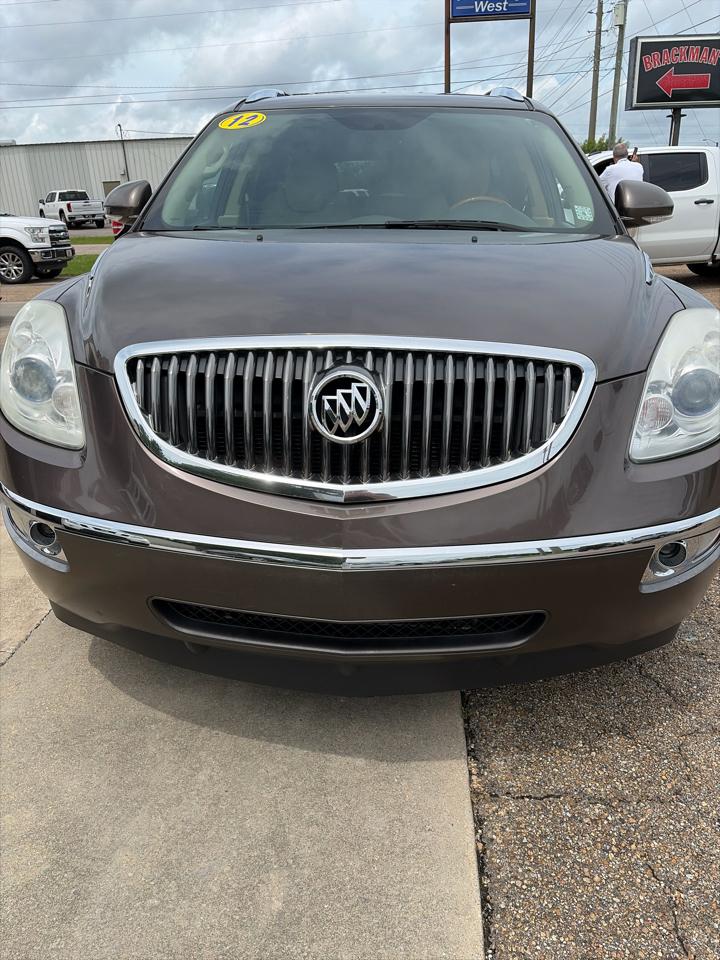 Buick Enclave FWD 4dr Leather 2012