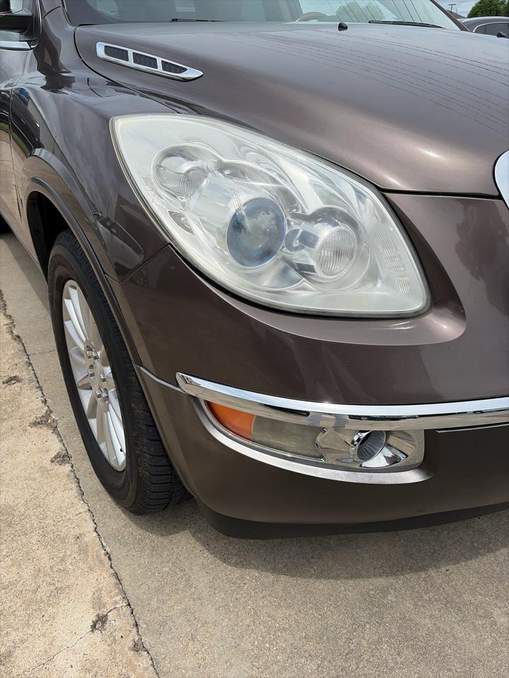 Buick Enclave FWD 4dr Leather 2012