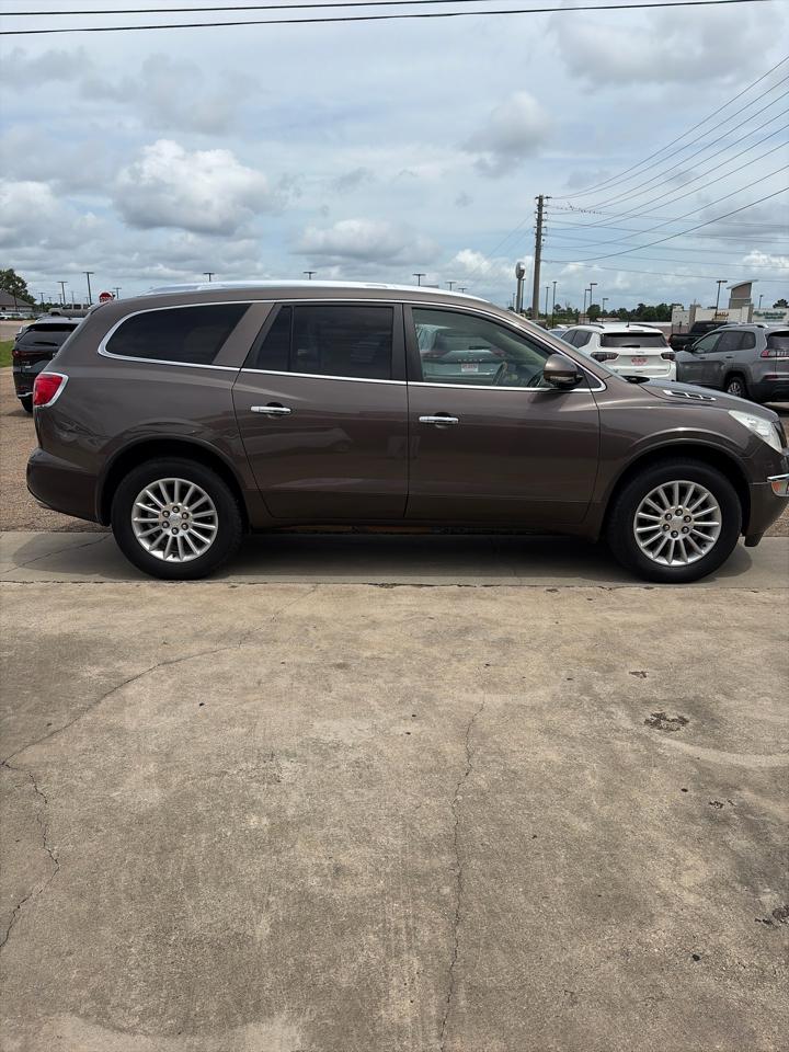 Buick Enclave FWD 4dr Leather 2012