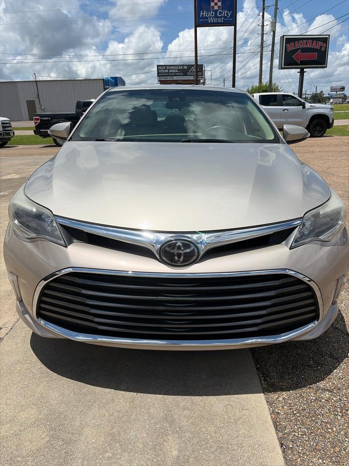 Toyota Avalon XLE Premium (Natl) 2017