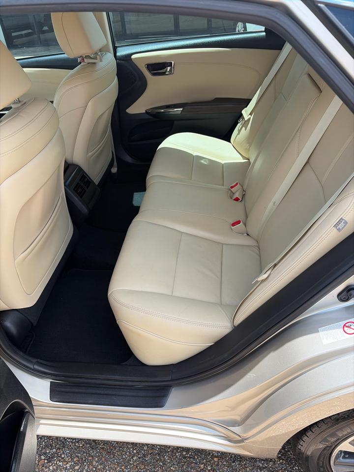 Toyota Avalon XLE Premium (Natl) 2017