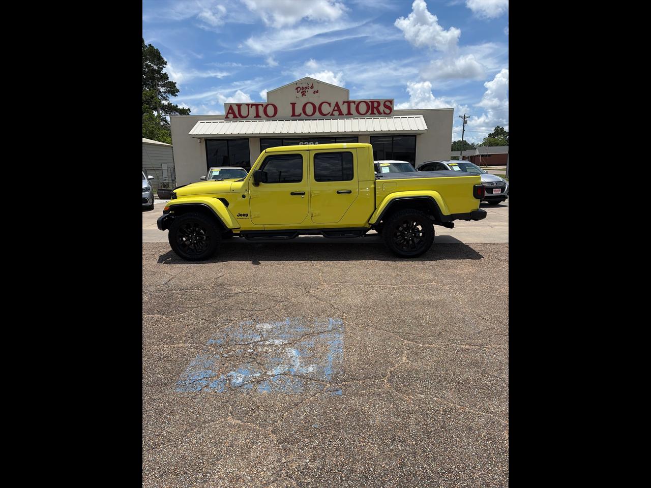 Jeep Gladiator Nighthawk 4x4 2024