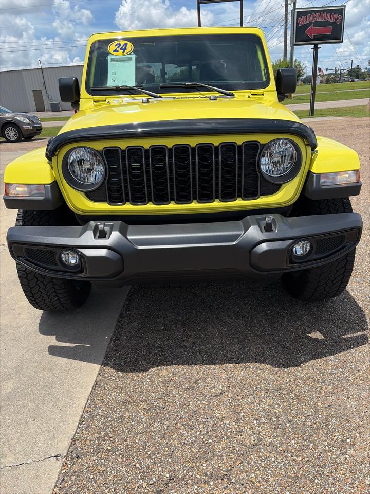 Jeep Gladiator Nighthawk 4x4 2024