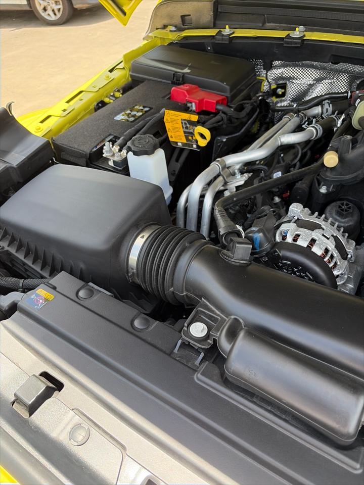 Jeep Gladiator Nighthawk 4x4 2024
