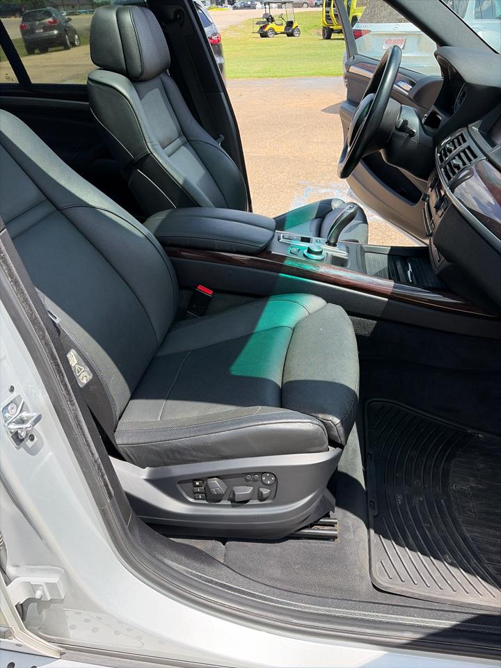 BMW X5 AWD 4dr 4.8i 2008