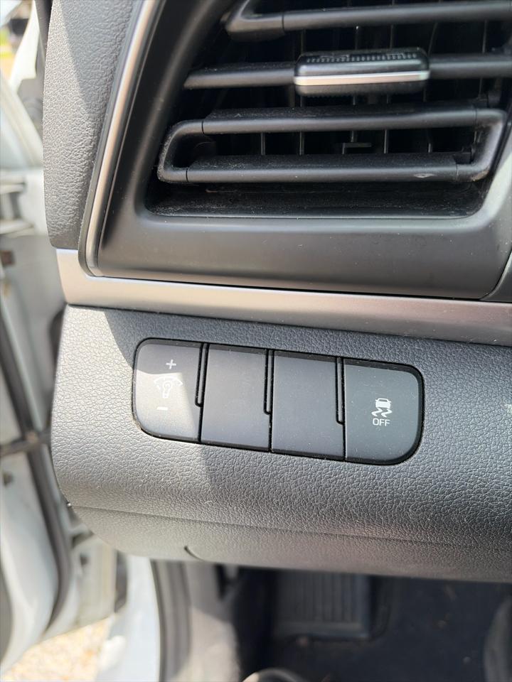 Hyundai Elantra SE Auto 2019