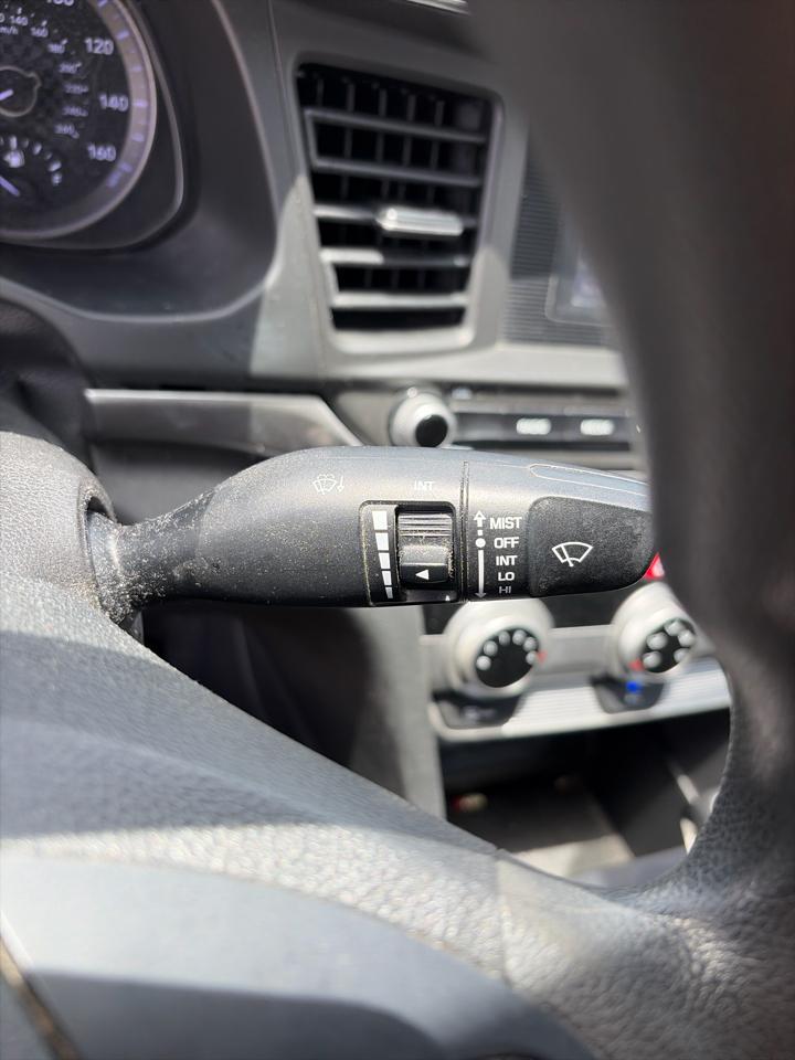 Hyundai Elantra SE Auto 2019