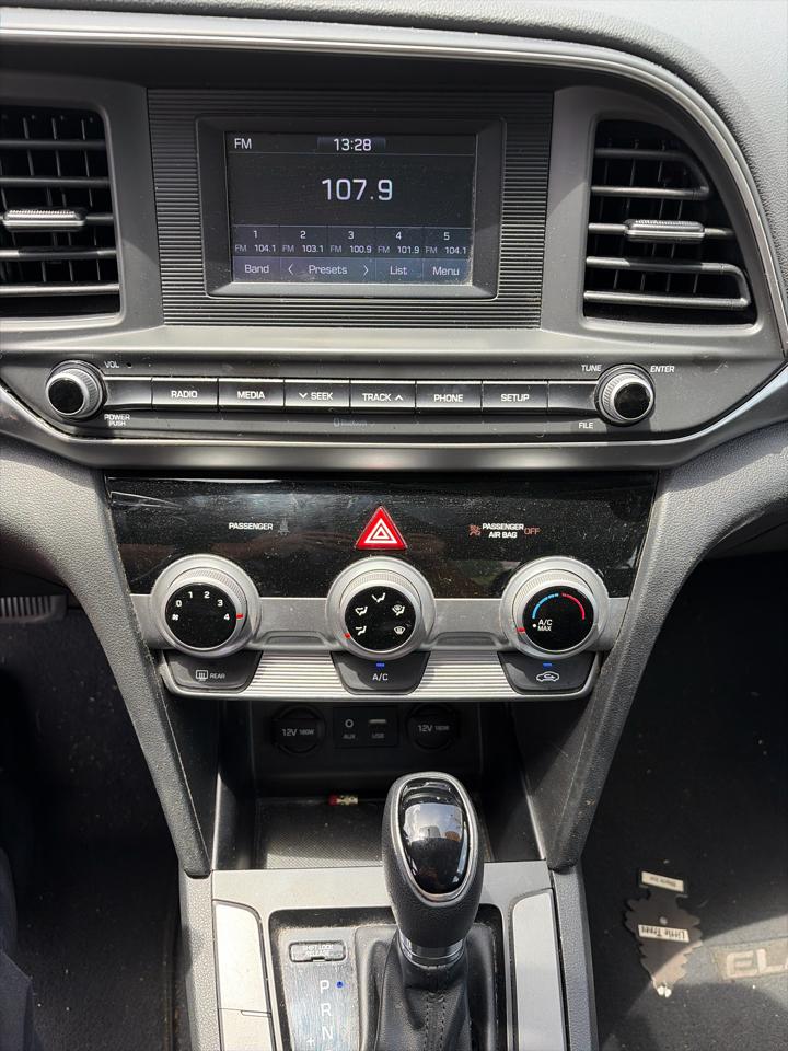 Hyundai Elantra SE Auto 2019