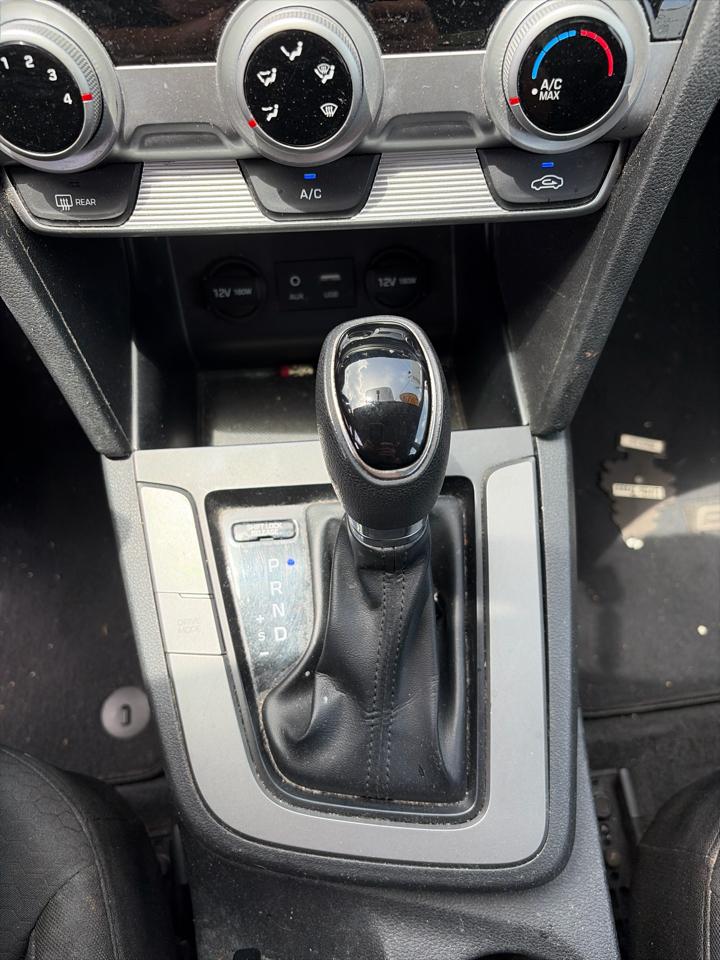 Hyundai Elantra SE Auto 2019