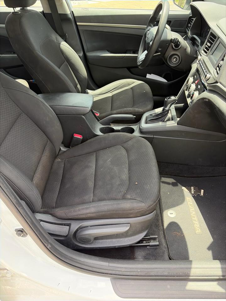 Hyundai Elantra SE Auto 2019