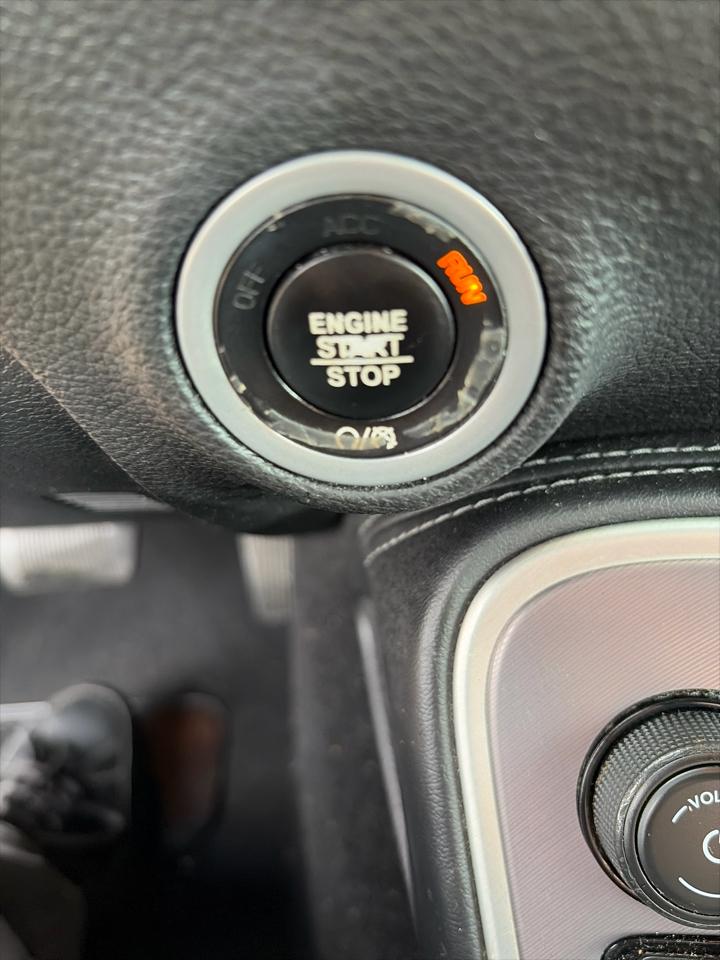 Dodge Challenger SXT RWD 2020