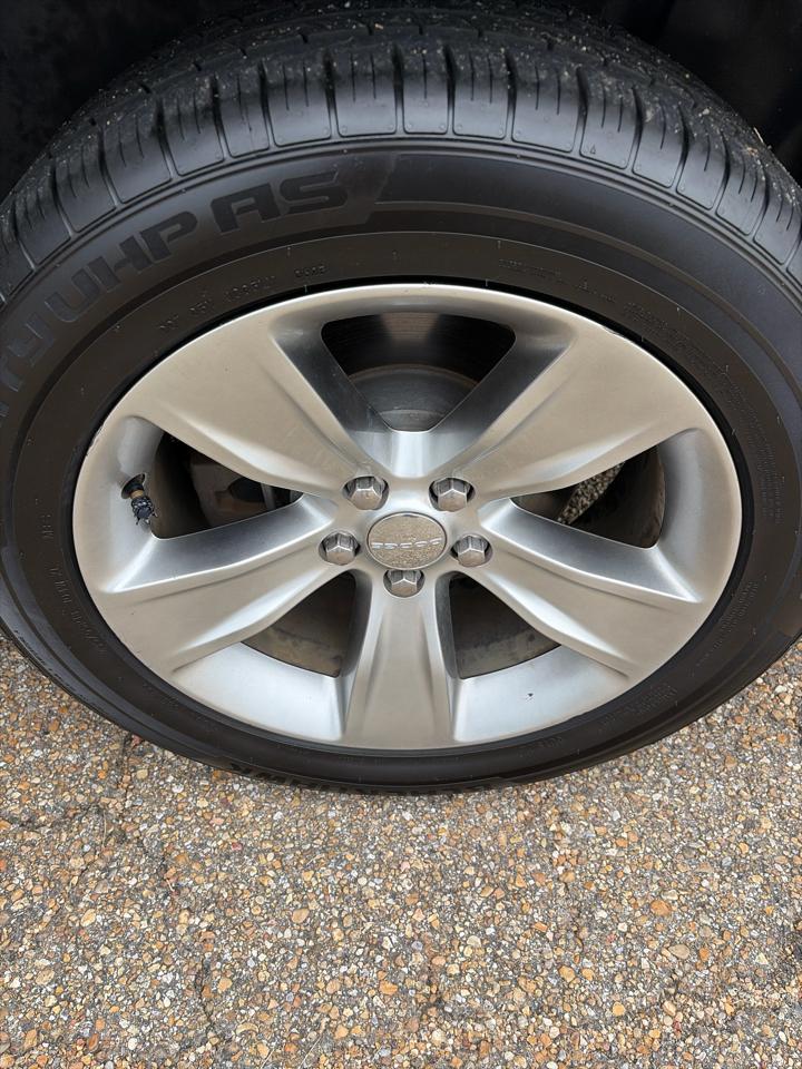 Dodge Challenger SXT RWD 2020