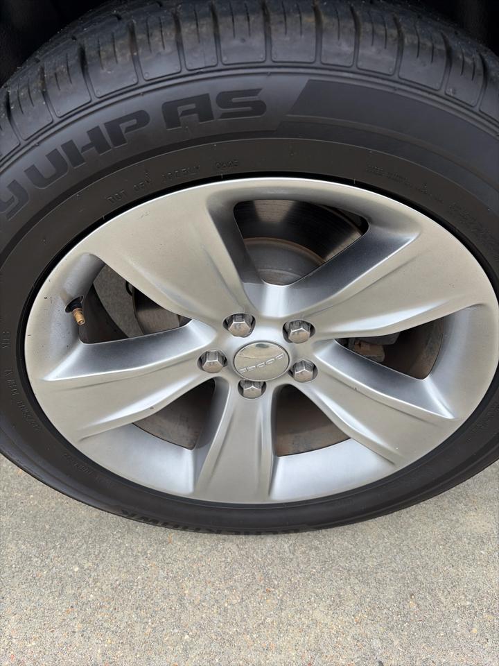 Dodge Challenger SXT RWD 2020